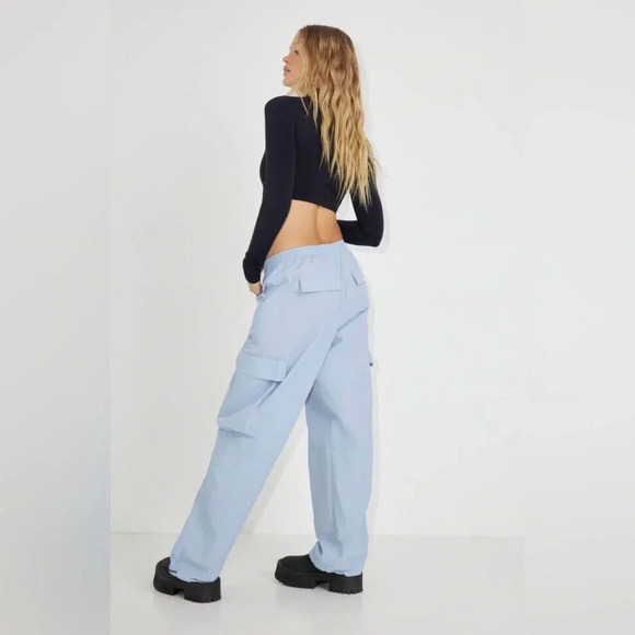 GARAGE | Nylon Parachute Pants - Picture 2 of 5